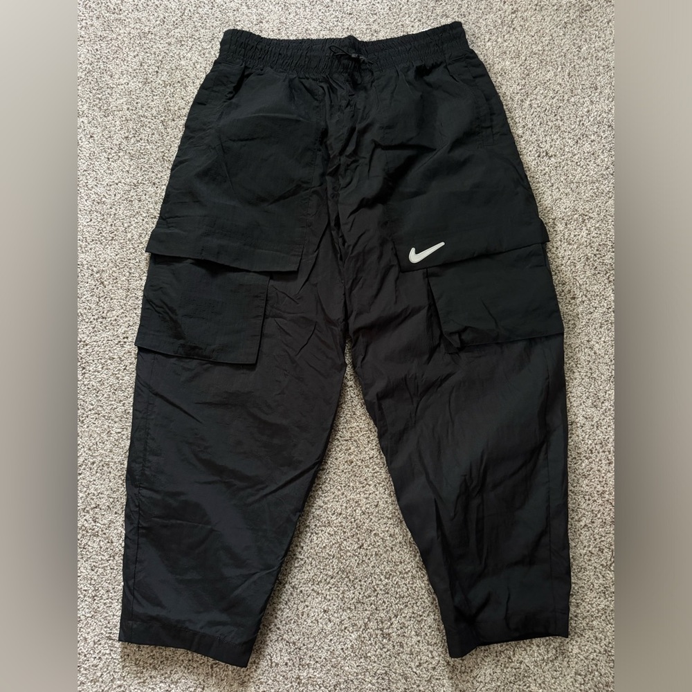 Nike windbreaker pants